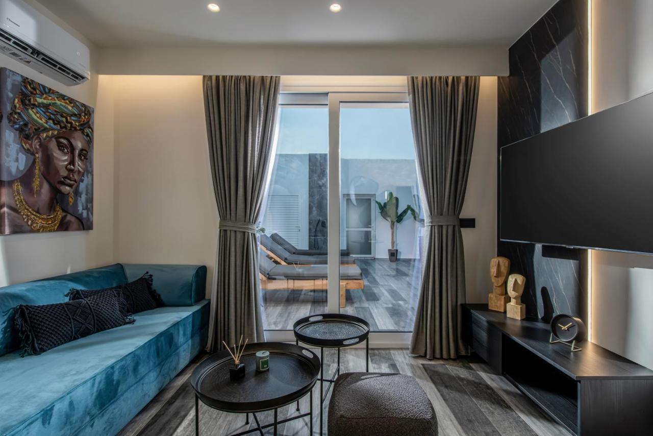 Maison Aqua Suite With Private Mini Pool Jacuzzi Hersonissos  Dış mekan fotoğraf
